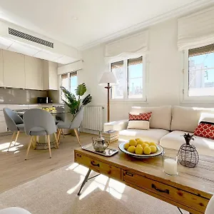 Apartment Genteel Giralda, Seville
