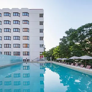 Hesperia Hotel