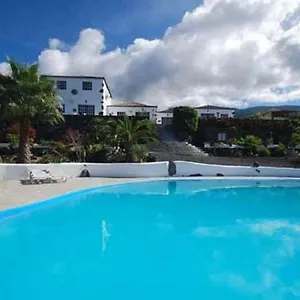 apartamentos-la-hacienda-el-rancho.in-canary-islands.com/